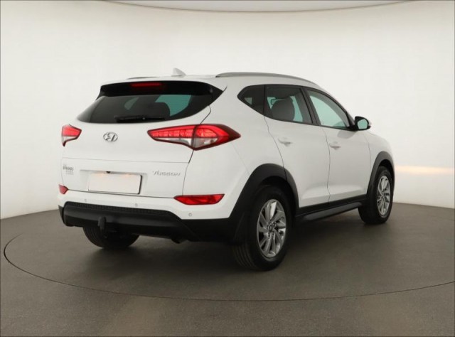 Hyundai Tucson  1.7 CRDi 