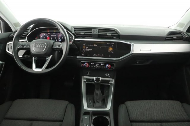 Audi Q3  35 TFSI 