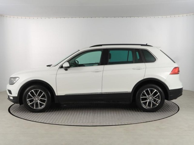 Volkswagen Tiguan  2.0 TDI 