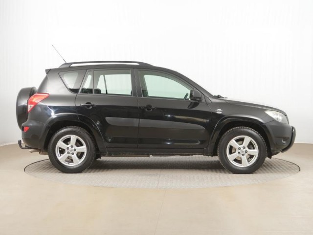 Toyota RAV 4  2.2 D-CAT 