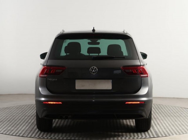 Volkswagen Tiguan  2.0 TDI Comfortline