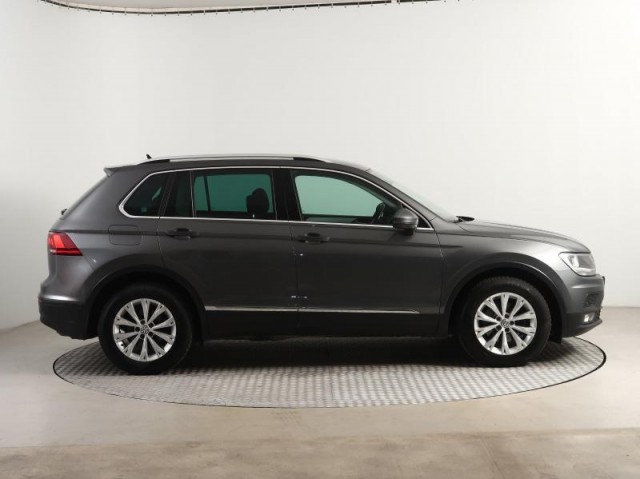 Volkswagen Tiguan  2.0 TDI Comfortline