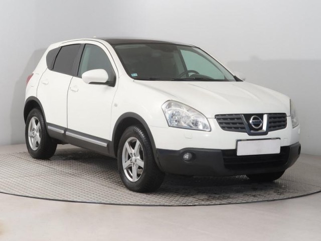 Nissan Qashqai  2.0 dCi 