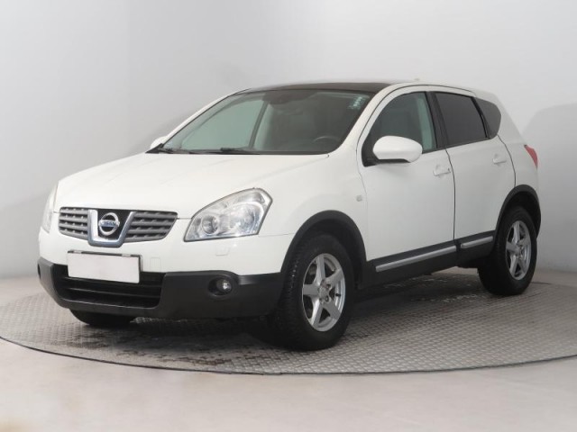 Nissan Qashqai  2.0 dCi 