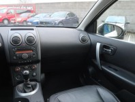 Nissan Qashqai  2.0 dCi 