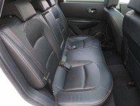 Nissan Qashqai  2.0 dCi 