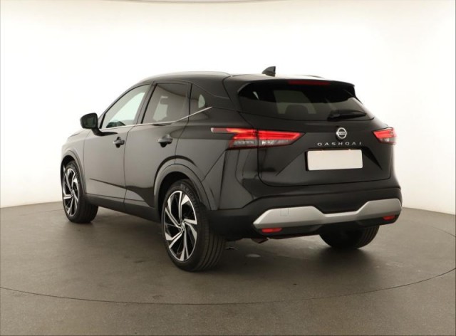 Nissan Qashqai  1.3 DIG-T MHEV 