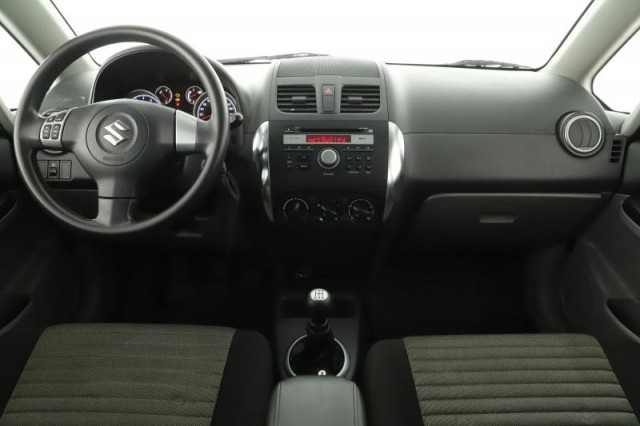 Suzuki SX4  1.6 VVT 