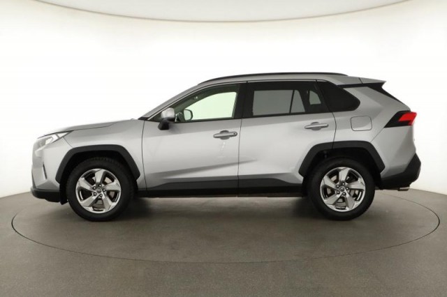 Toyota RAV 4  2.0 Valvematic 