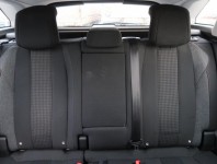 Peugeot 3008  1.5 BlueHDi 