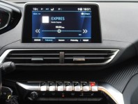 Peugeot 3008  1.5 BlueHDi 