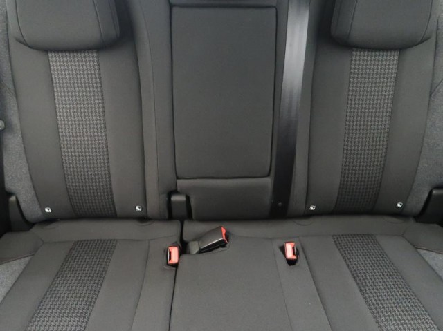 Peugeot 3008  1.2 PureTech 