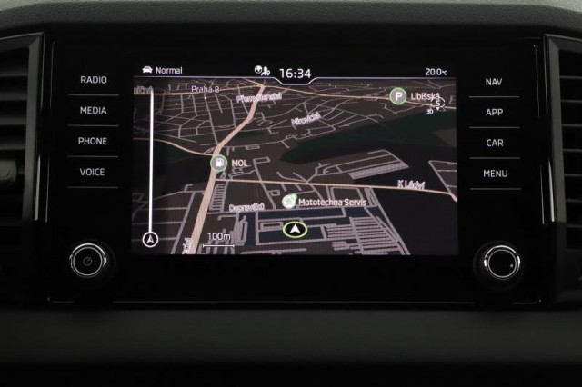 Škoda Karoq  1.5 TSI Sportline