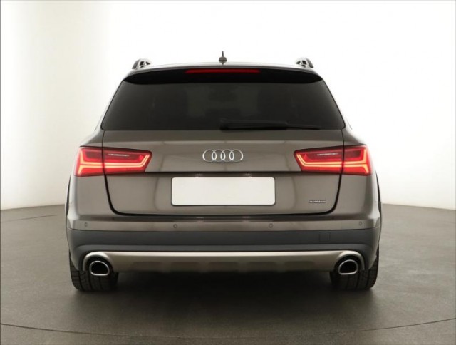 Audi A6 Allroad  3.0 TDI 