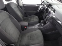 Volkswagen Tiguan  2.0 TDI 