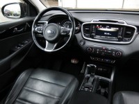 Kia Sorento  2.2 CRDi 