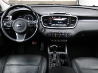 Kia Sorento  2.2 CRDi 