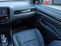 Mitsubishi Outlander  2.4 PHEV Instyle