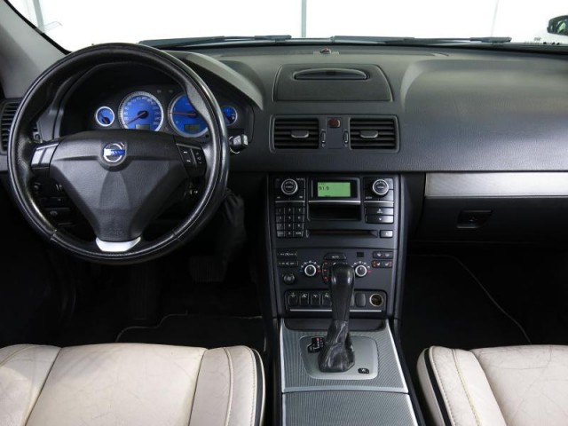 Volvo XC90  D5 