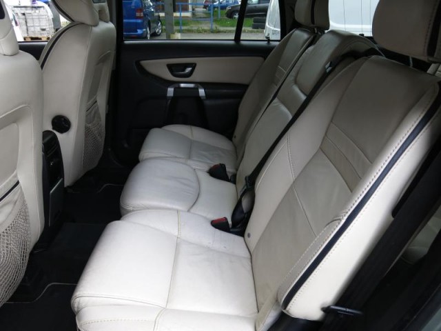 Volvo XC90  D5 