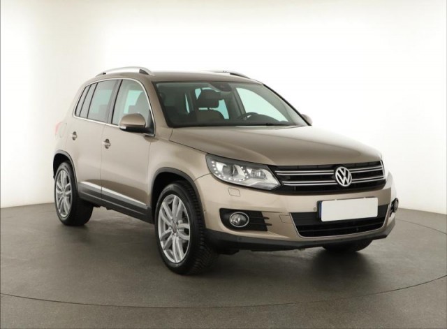 Volkswagen Tiguan  2.0 TDI 