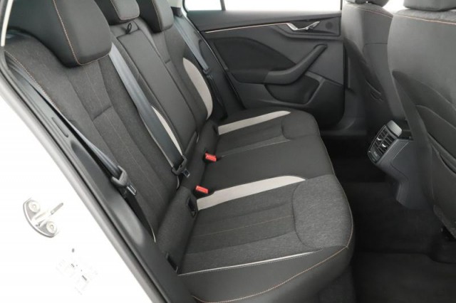 Škoda Kamiq  1.0 TSI Selection