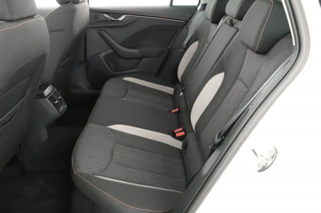 Škoda Kamiq  1.0 TSI Selection