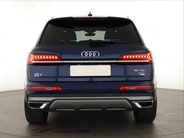 Audi Q7  50 TDI S-Line