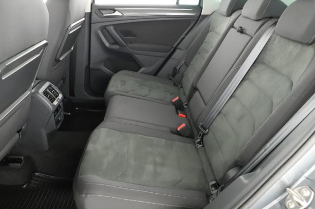 Volkswagen Tiguan  2.0 TSI 