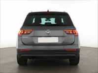 Volkswagen Tiguan  2.0 TSI 