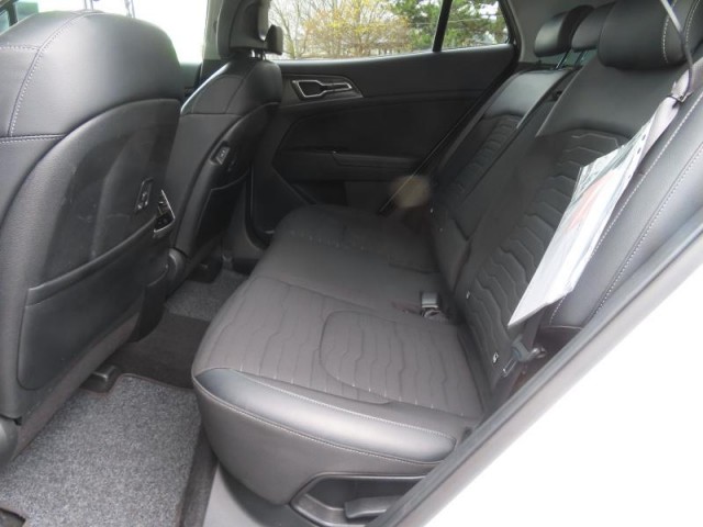 Kia Sportage  1.6 T-GDI MHEV 