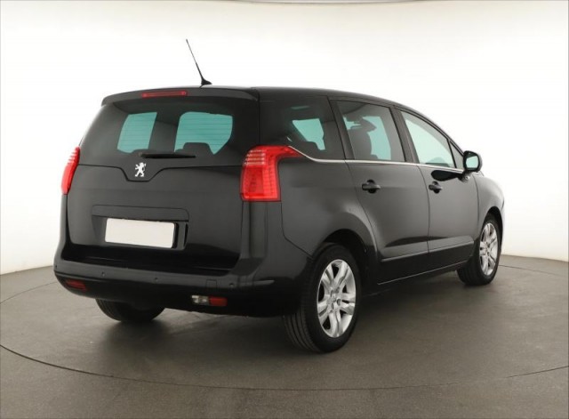 Peugeot 5008  2.0 HDI 