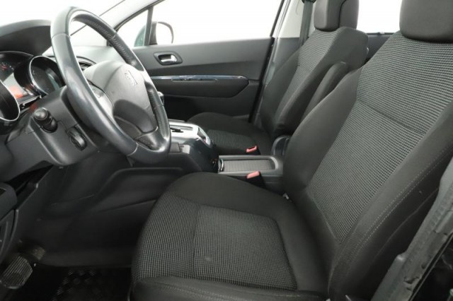 Peugeot 5008  2.0 HDI 