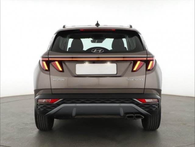 Hyundai Tucson  1.6 T-GDI 48V MHEV 