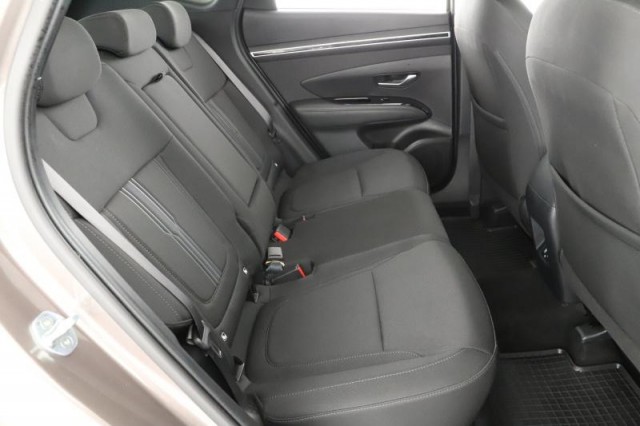 Hyundai Tucson  1.6 T-GDI 48V MHEV 