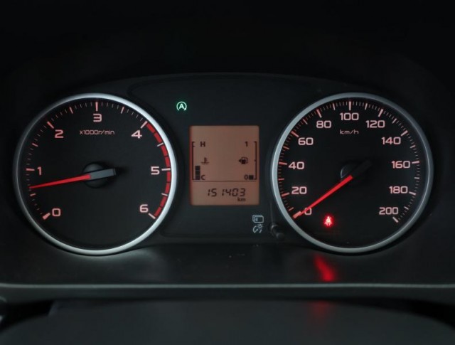Mitsubishi L200  2.4 DI-D 