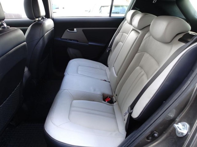 Kia Sportage  1.6 GDI 