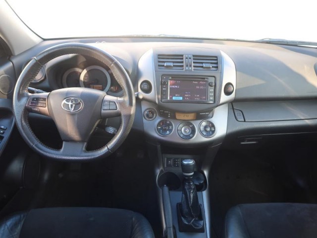 Toyota RAV 4  2.2 D-4D 