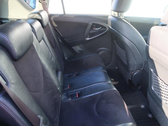 Toyota RAV 4  2.2 D-4D 