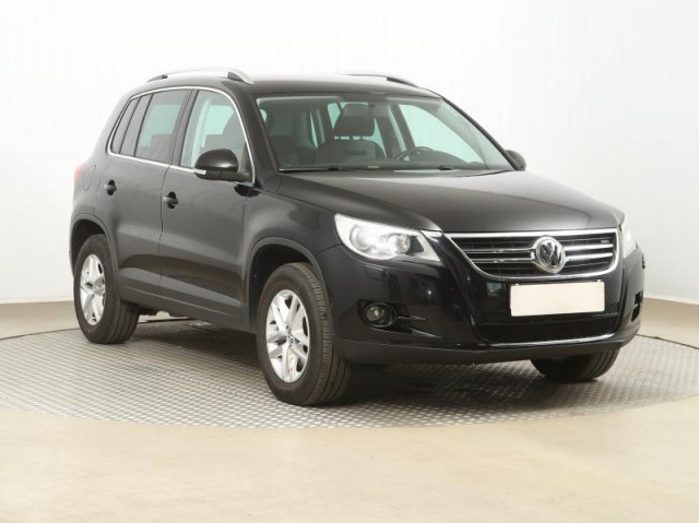 Volkswagen Tiguan  2.0 TSI 