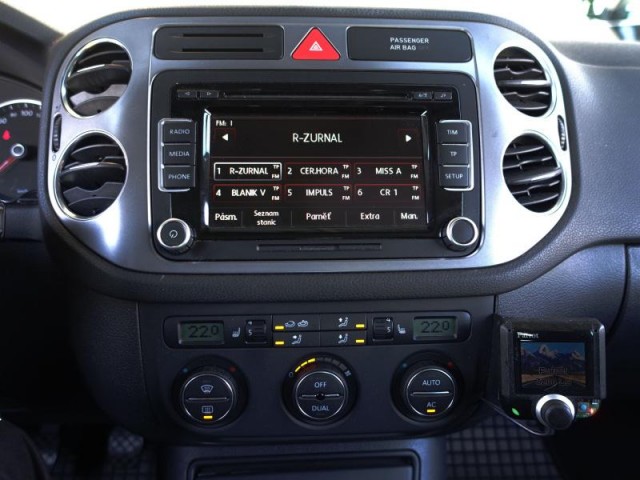 Volkswagen Tiguan  2.0 TSI 