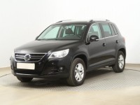 Volkswagen Tiguan  2.0 TSI 