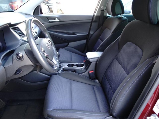 Hyundai Tucson  1.7 CRDi Trikolor