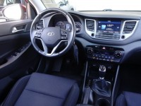 Hyundai Tucson  1.7 CRDi Trikolor