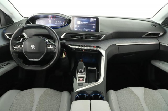 Peugeot 5008  1.5 BlueHDi Allure