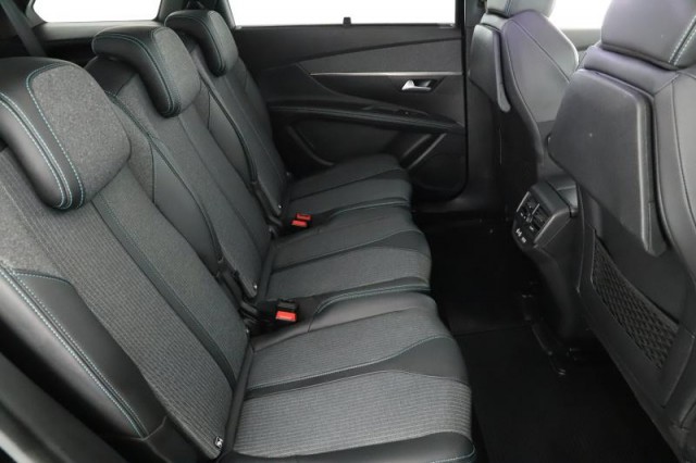 Peugeot 5008  PureTech 130 Allure