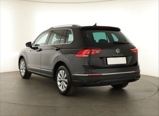 Volkswagen Tiguan  1.5 TSI Elegance