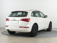 Audi Q5  2.0 TDI basis