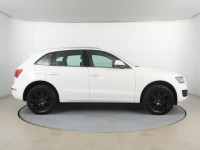 Audi Q5  2.0 TDI basis