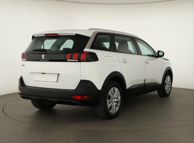 Peugeot 5008  1.5 BlueHDi 